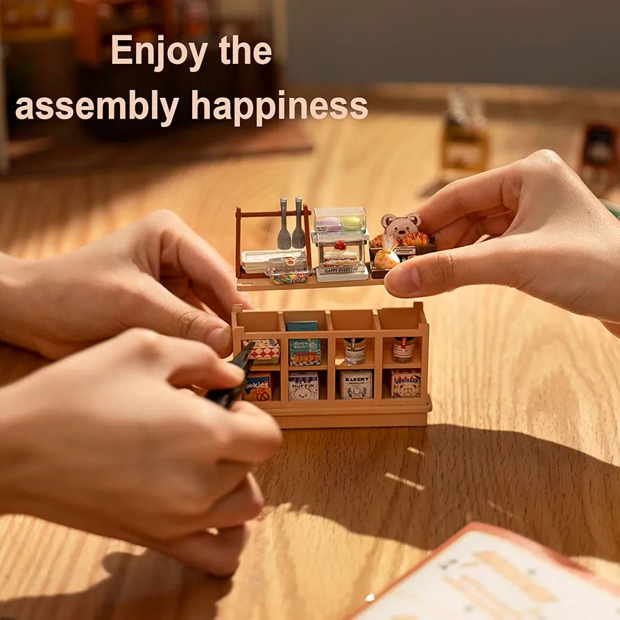 Rolife Becka's Baking Miniature House Kit